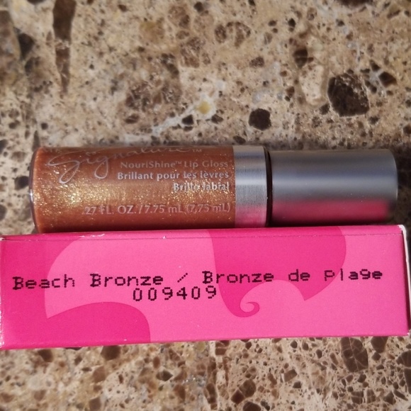 Beach Bronze: Mary Kay Lip Gloss - Picture 3 of 6